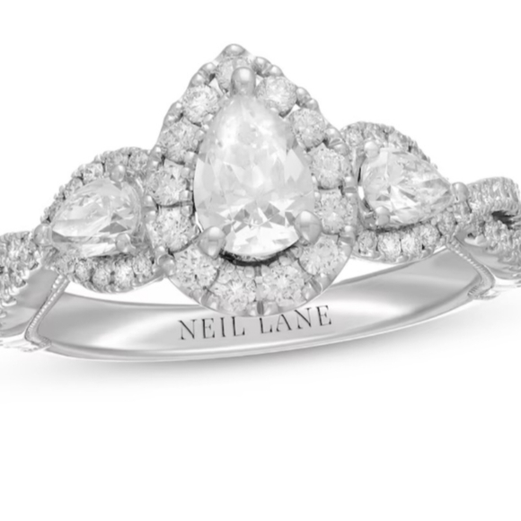 Neil Lane Ring - Picture 2 of 12